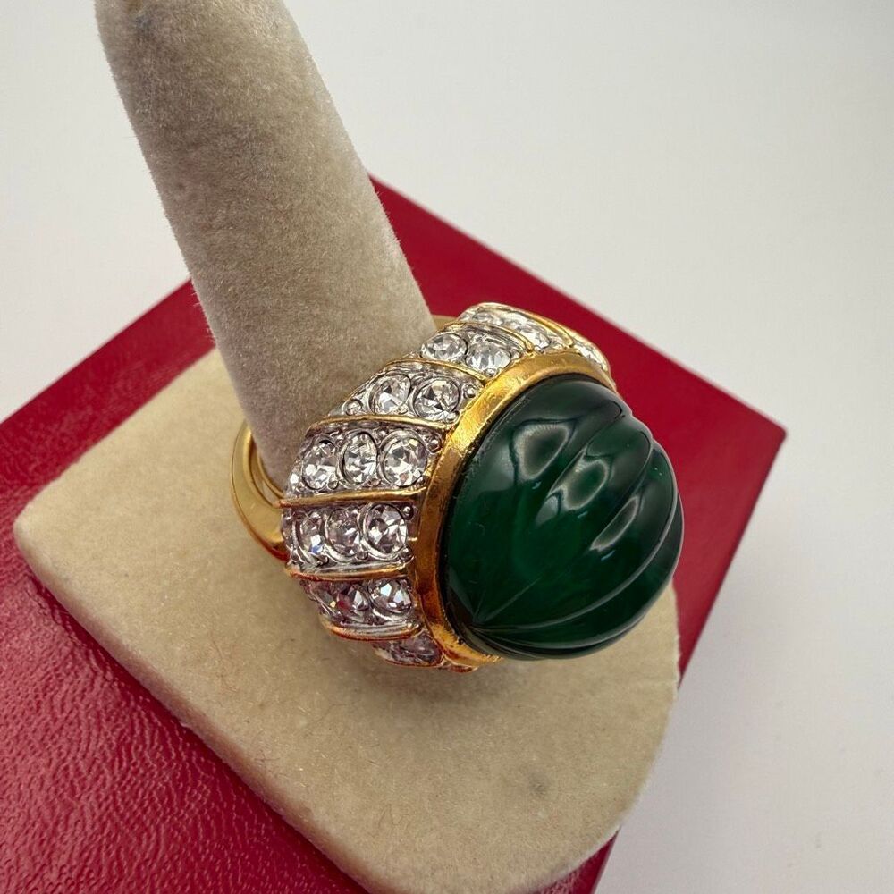 Kenneth Jay Lane Faux Jade Emerald Rhinestone Dome Cocktail Ring Adjustable5-5.5 - Picture 1 of 5